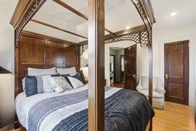 160-36 99th Street, Howard Beach, NY 11414 - Photo 11