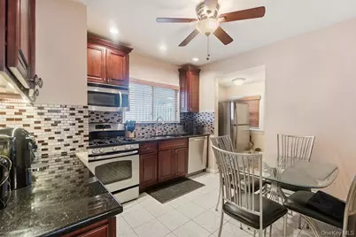 160-36 99th Street, Howard Beach, NY 11414 - Photo 9