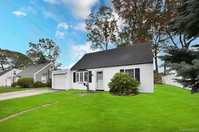 86 Cleveland Avenue, Massapequa, NY 11758 - Photo 3
