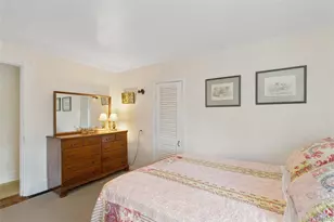 718 Montauk Hwy, East Quogue, NY 11942 - Photo 19