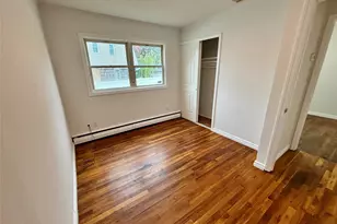 445 Madison Ave, Brentwood, NY 11717 - Photo 13