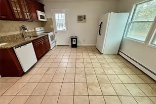 445 Madison Ave, Brentwood, NY 11717 - Photo 7