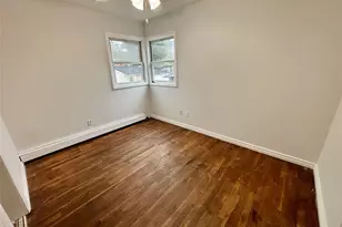 445 Madison Ave, Brentwood, NY 11717 - Photo 15