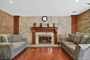 12 Donna Dr, Upper Brookville, NY 11771 - Photo 11