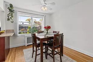 2 Edwards St, Roslyn Heights, NY 11577 - Photo 9