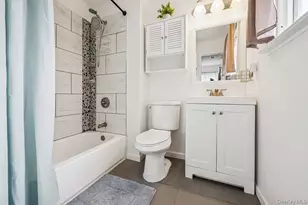 26 Grand Canyon Ln, Coram, NY 11727 - Photo 15