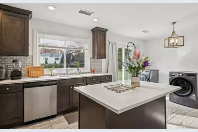 26 Grand Canyon Lane, Coram, NY 11727 - Photo 9