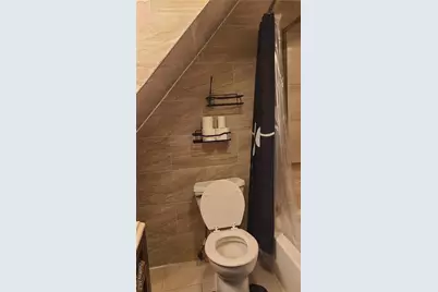 21038 Nashville Boulevard, Cambria Heights, NY 11411 - Photo 5