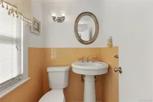 12 Irenhyl Ave, Port Chester, NY 10573 - Photo 7