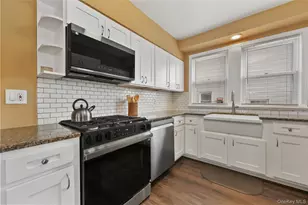 12 Irenhyl Ave, Port Chester, NY 10573 - Photo 9