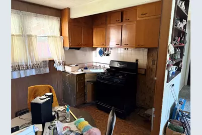 1663 N Thompson Drive, Bay Shore, NY 11706 - Photo 7