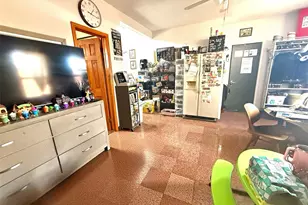 90-52 52nd Ave, Elmhurst, NY 11373 - Photo 9