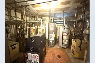 9052 52nd Avenue, Elmhurst, NY 11373 - Photo 27