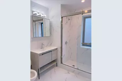 16502 Sanford Avenue #301, Flushing, NY 11358 - Photo 5