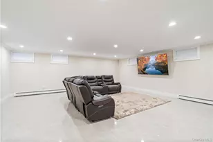 176 Sagamore Dr, Plainview, NY 11803 - Photo 25