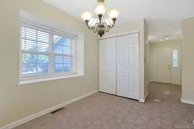 451 Meri Lane, Monroe, NY 10950 - Photo 7