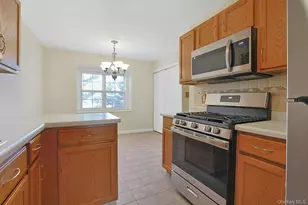 451 Meri Ln, Monroe, NY 10950 - Photo 11