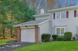 451 Meri Ln, Monroe, NY 10950 - Photo 3