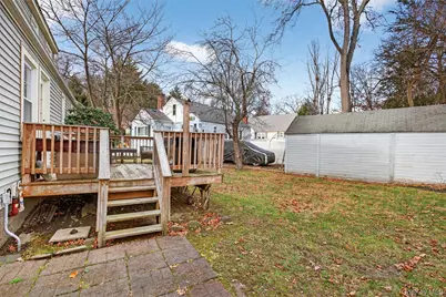 36 Wintergreen Avenue, Newburgh, NY 12550 - Photo 17
