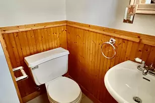 36 Wintergreen Ave, Newburgh, NY 12550 - Photo 11