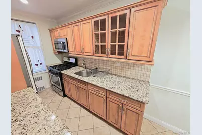 501 Riverdale Avenue #2J, Yonkers, NY 10705 - Photo 17