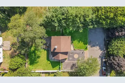 2 Cherry Street, Central Islip, NY 11722 - Photo 25