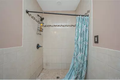 2 Cherry Street, Central Islip, NY 11722 - Photo 19