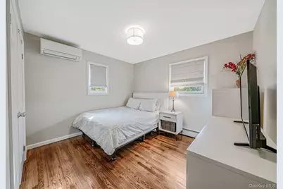 785 Franklyn Avenue, Bohemia, NY 11716 - Photo 17