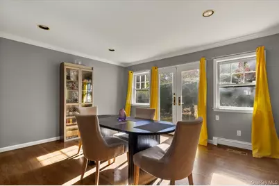 18 Park Street, Pleasantville, NY 10570 - Photo 7