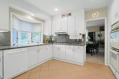 44 Westfield Road, White Plains, NY 10605 - Photo 7