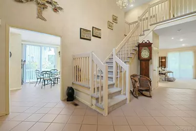 44 Westfield Road, White Plains, NY 10605 - Photo 5