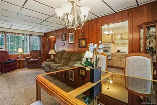 90 Rocky View Dr, Hawley, PA 18428 - Photo 9