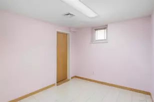 1527 E 29th St, Brooklyn, NY 11229 - Photo 11