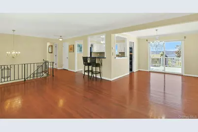 29 Woodland Avenue, Tarrytown, NY 10591 - Photo 5