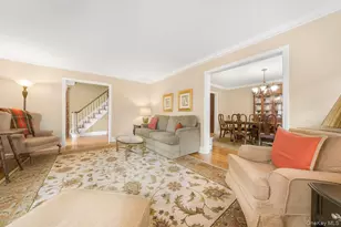 21 Huntington Dr, Yonkers, NY 10704 - Photo 19