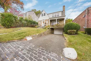 21 Huntington Dr, Yonkers, NY 10704 - Photo 43