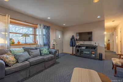 20 Tiger Road, Hopewell Junction, NY 12533 - Photo 7