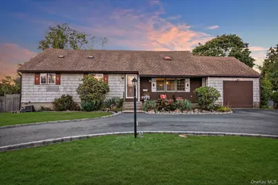 270 Smith Avenue, Islip, NY 11751 - Photo 1