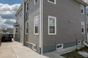 119-15 193rd St, Jamaica, NY 11412 - Photo 3