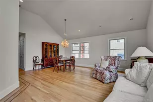 17 Singworth St, Oyster Bay, NY 11771 - Photo 19