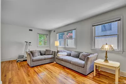 17 Singworth Street, Oyster Bay, NY 11771 - Photo 13