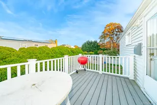 16 Sue-Ann Ct, North Babylon, NY 11703 - Photo 17