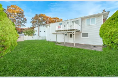 16 Sue-Ann Court, North Babylon, NY 11703 - Photo 15