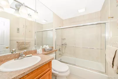 16 Sue-Ann Court, North Babylon, NY 11703 - Photo 11