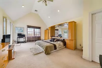 2 Bruyn Avenue, Pine Bush, NY 12566 - Photo 7