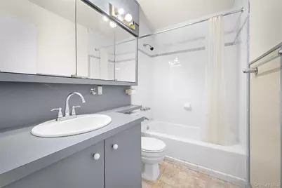 7 Harbour Lane #5B, Oyster Bay, NY 11771 - Photo 23