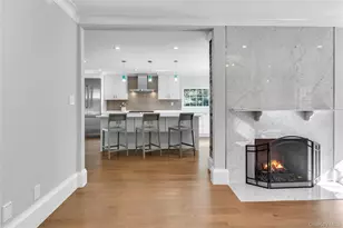 22 Fort Salonga Rd, Centerport, NY 11721 - Photo 11