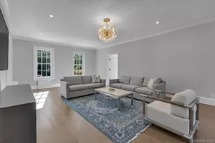 22 Fort Salonga Rd, Centerport, NY 11721 - Photo 5