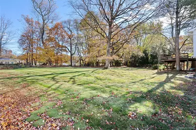 6 Roxbury Court, Chestnut Ridge, NY 10977 - Photo 21