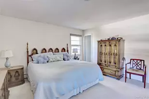 6 Roxbury Ct, Chestnut Ridge, NY 10977 - Photo 11